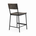 Chaise en bois massif et cadre en acier noir