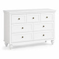 Commode en bois blanc à 7 tiroirs
